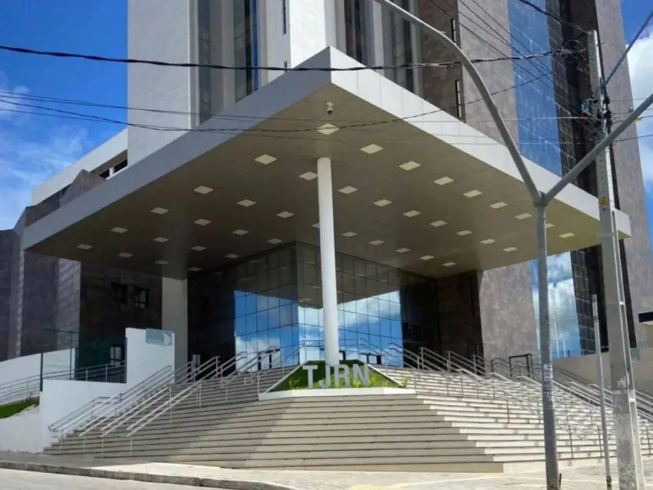 Justiça condena homem que espalhou boato sobre ter relações sexuais com mulher a pagar indenização em Natal