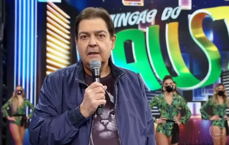 Faustão faz transplante de fígado e retransplante renal em SP