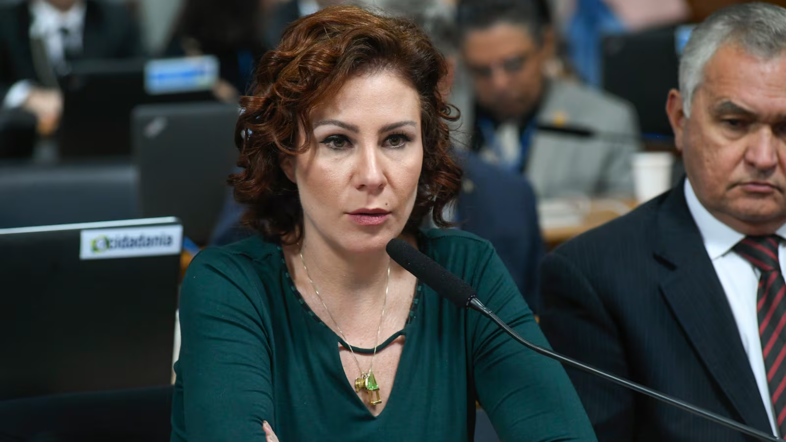 STF condena Carla Zambelli a 5 anos e 3 meses de prisão por perseguição armada