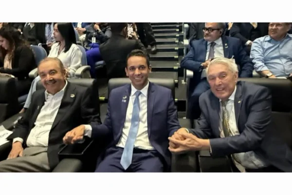 Agripino afirma que seu grupo tem “expressão para eleger o governador” do RN”