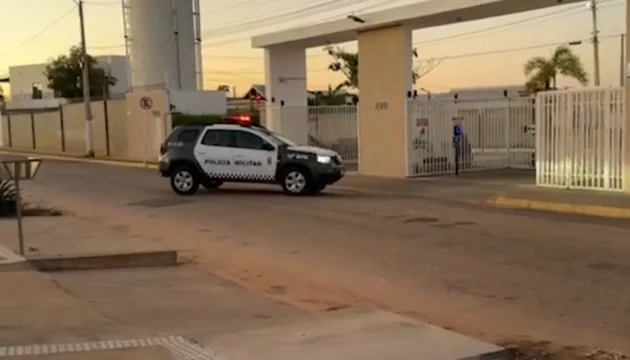 Policial penal é preso suspeito de matar esposa em condomínio de Mossoró