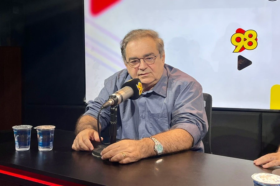 Álvaro Dias aponta Joanna Guerra como pré-candidata a deputada federal pelo Republicanos