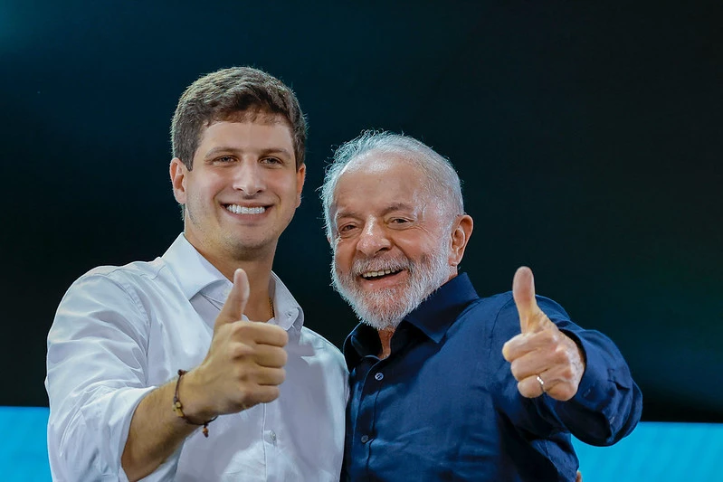 João Campos, prefeito do Recife, diz ser “soldado de Lula”