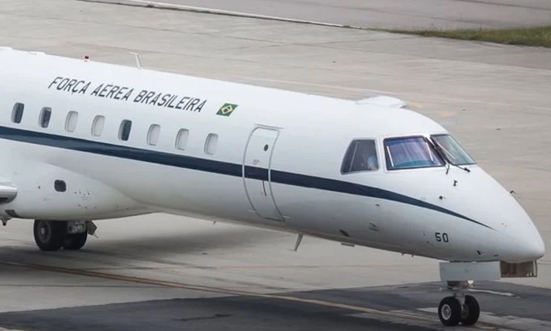 Governo Lula já torrou R$1,2 bilhão em viagens este ano