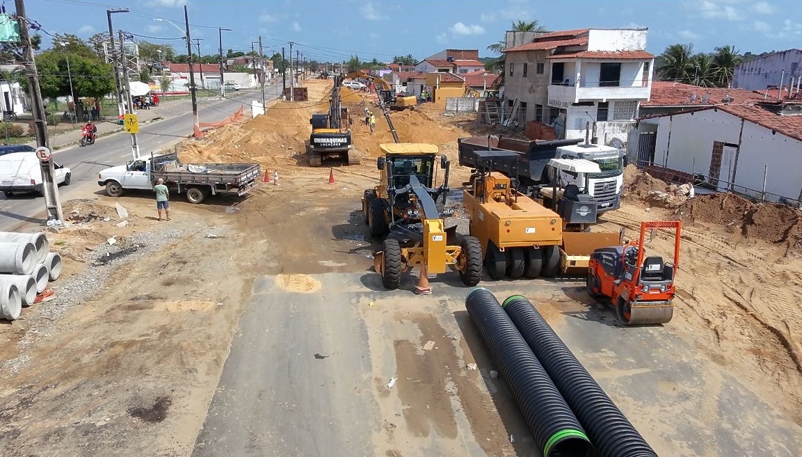 Governo do RN diz que obras na avenida Moema Tinoco serão concluídas até dezembro