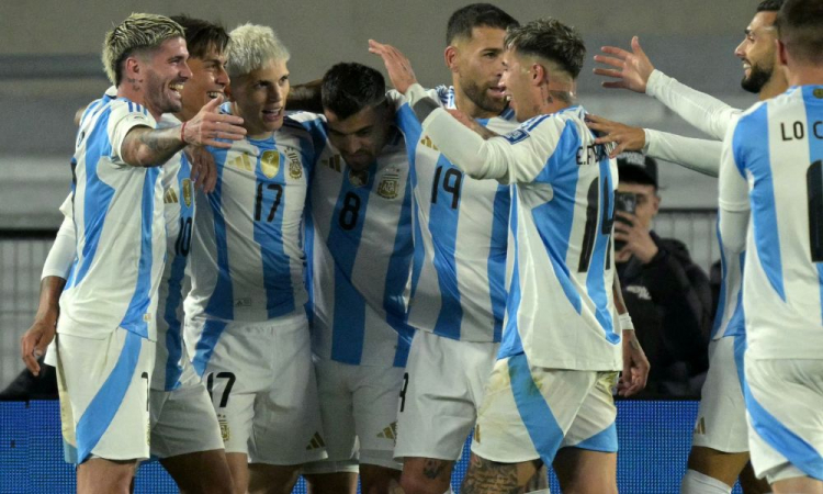 Fifa aplica multa milionária à Argentina por caso de racismo nas Eliminatórias da Copa de 2026