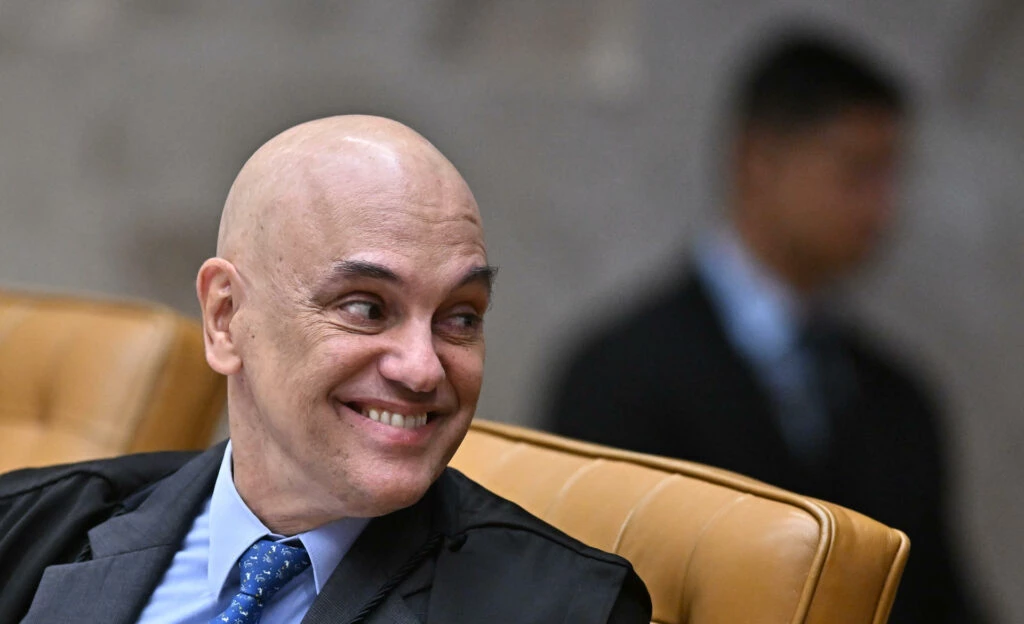Moraes diz que voto de Fux quase o fez perder jogo do Corinthians