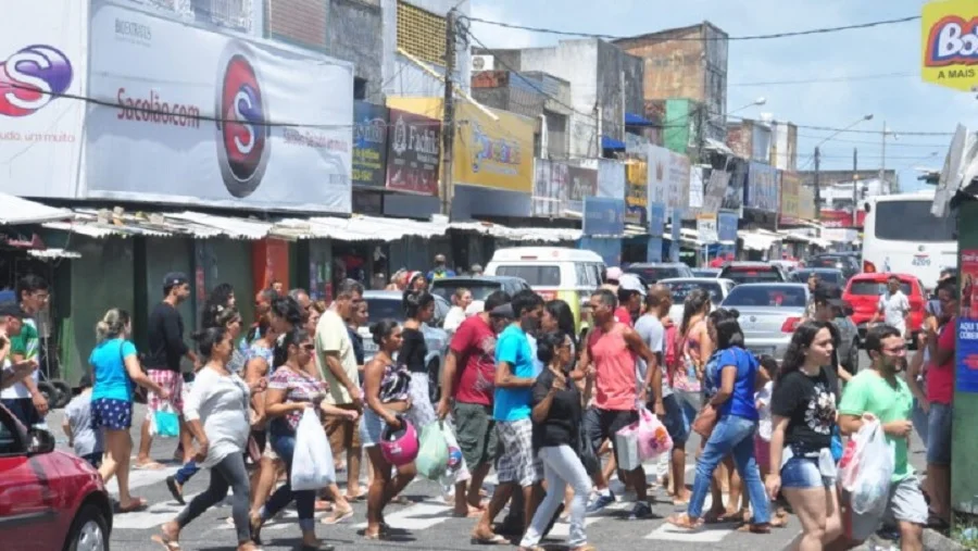 Comércio de Natal terá horário especial no feriado dos Mártires, confira aqui