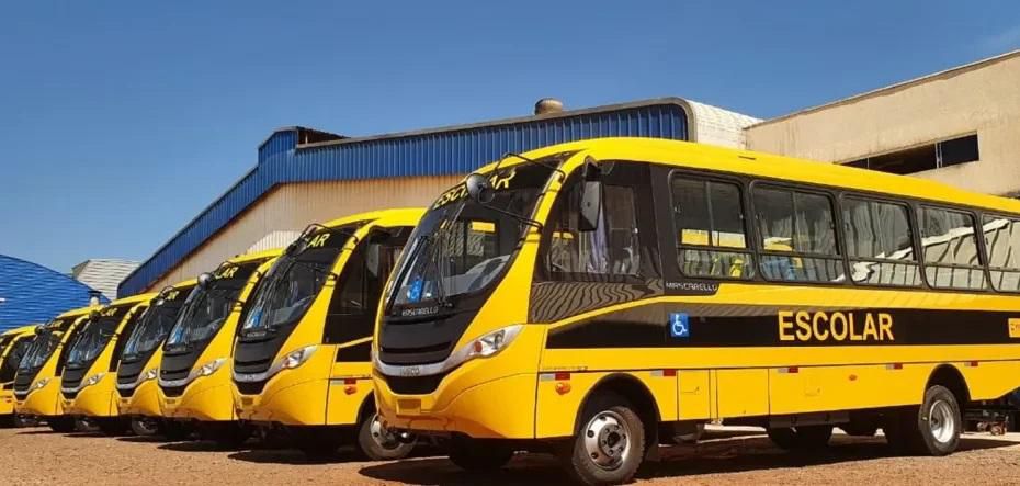 Extremoz amplia transporte escolar com economia, transparência e atendimento a mais de 12 mil alunos