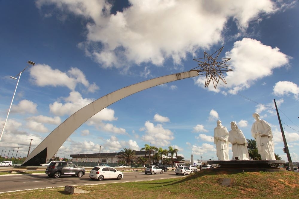 BR-101 terá interdição durante a noite para revitalização do Pórtico dos Reis Magos