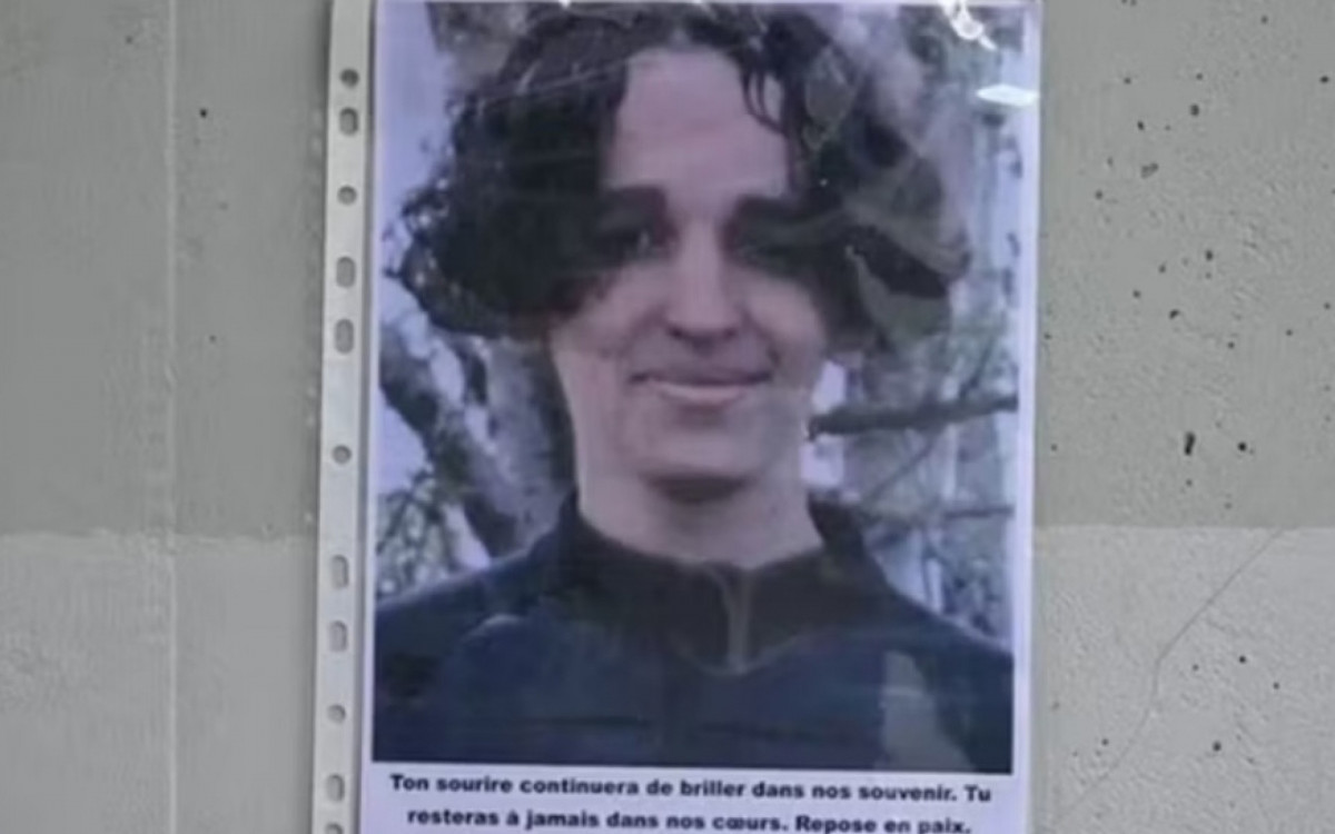Jogador de 16 anos de clube francês é assassinado a facadas por colega da base