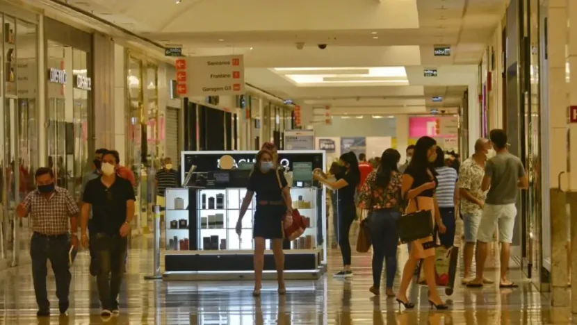 Shopping de Natal é condenado a pagar R$ 8 mil a adolescente acusado injustamente de furto