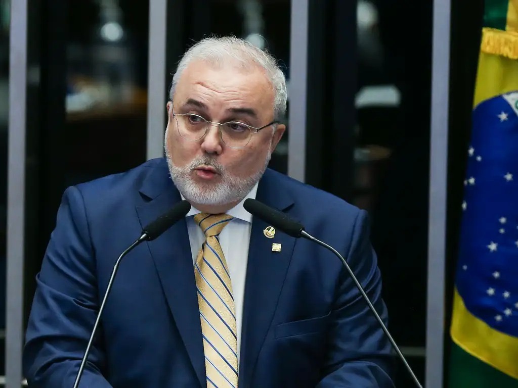 Ex-senador Jean Paul Prates anuncia saída do PT