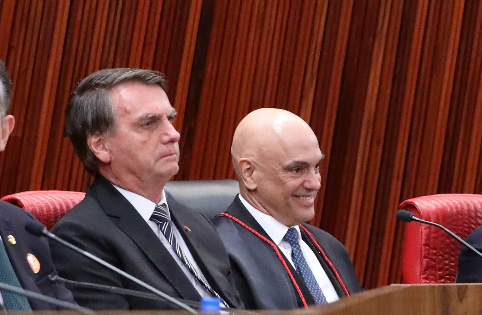 Imprensa internacional fala de voto de Moraes contra Bolsonaro
