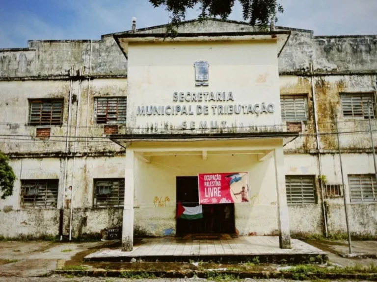 Justiça nega reintegração imediata e busca mediação para desocupação de prédio da UFRN