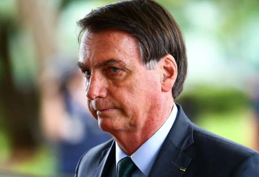 Quaest: 49% acham pena de 27 anos a Bolsonaro exagerada; 35%, adequada