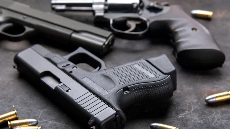 Operação desmantela rede que traficava armas pelos Correios no interior do RN; armamentos eram rifados na Bahia