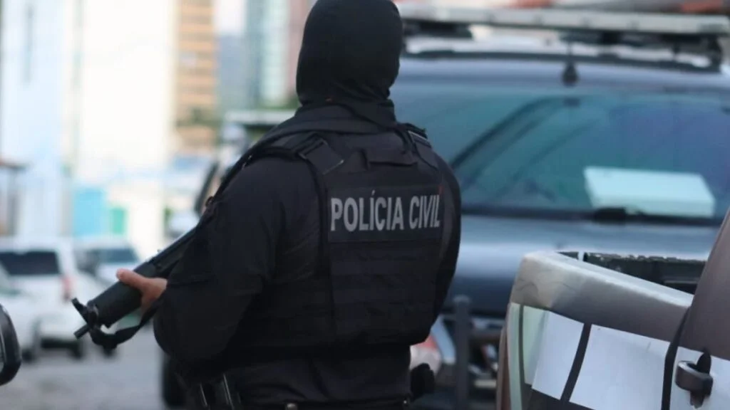 Operação nacional prende no RN um homem suspeito de vender informações ilegais de dados