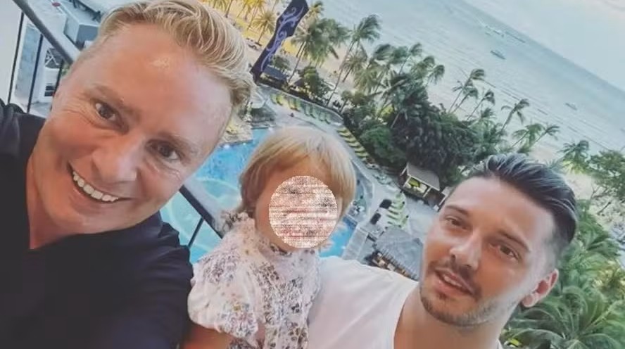 Bilionário paga R$ 270 mil por óvulos de modelo em Miami: 'Ninguém quer criança feia'