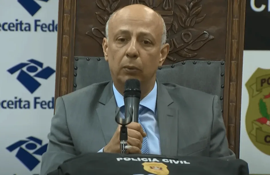 Suspeito de atirar em ex-delegado Ruy Fontes é morto no Paraná