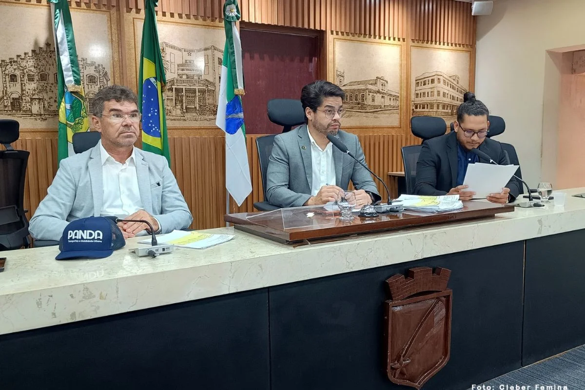 Natal pode ganhar ouvidoria de trânsito e iluminação em paradas de ônibus