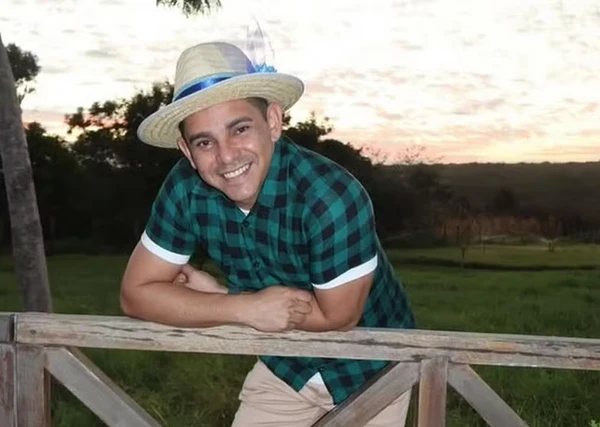 Professor morre após ser jogado de penhasco de 40 metros de altura por alunos no Ceará