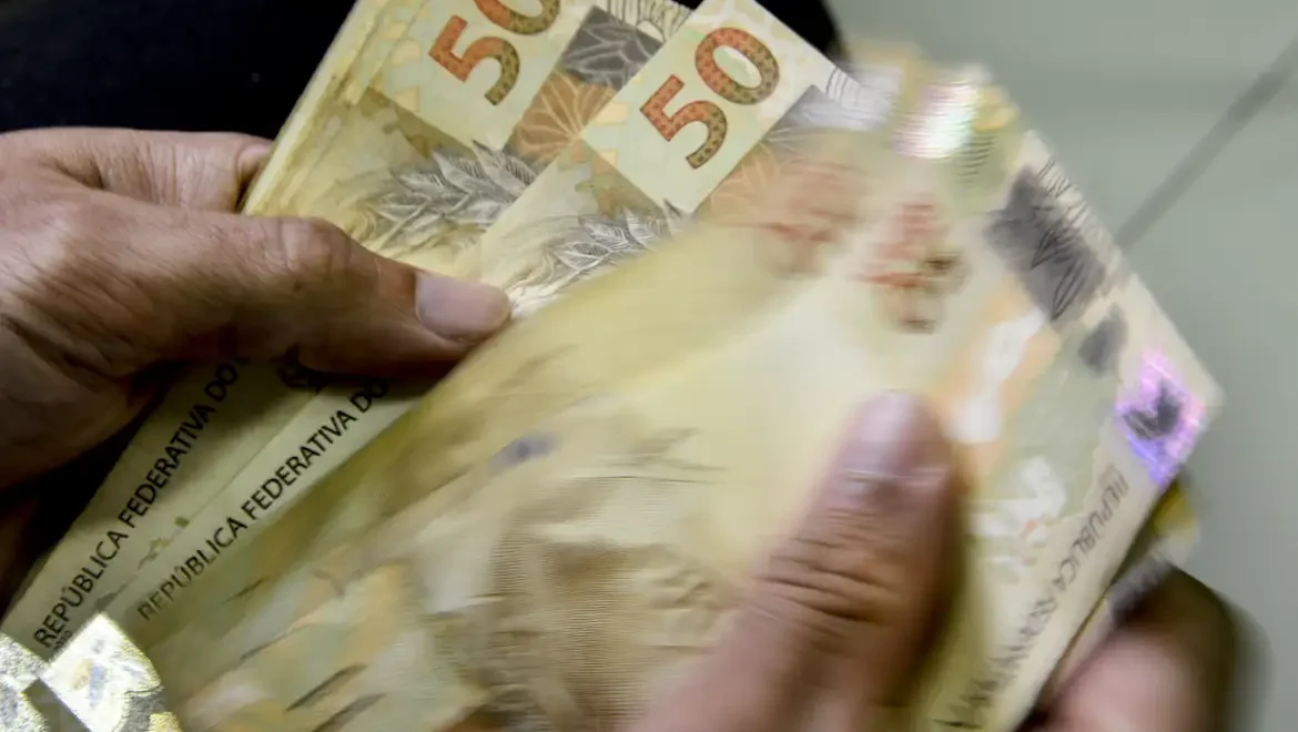 Pagamento de aposentados do magistério do RN é adiado para esta quinta-feira