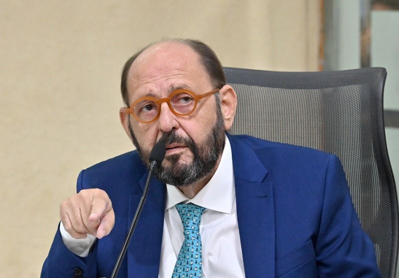 Gustavo Carvalho cobra justiça no caso dos respiradores do Consórcio Nordeste