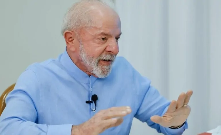 Lula afirma que é “muito difícil alguém ganhar” de seu governo em 2026