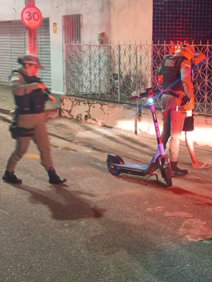 Criminosos usam patinetes alugados com cartões clonados para traficar drogas em Natal