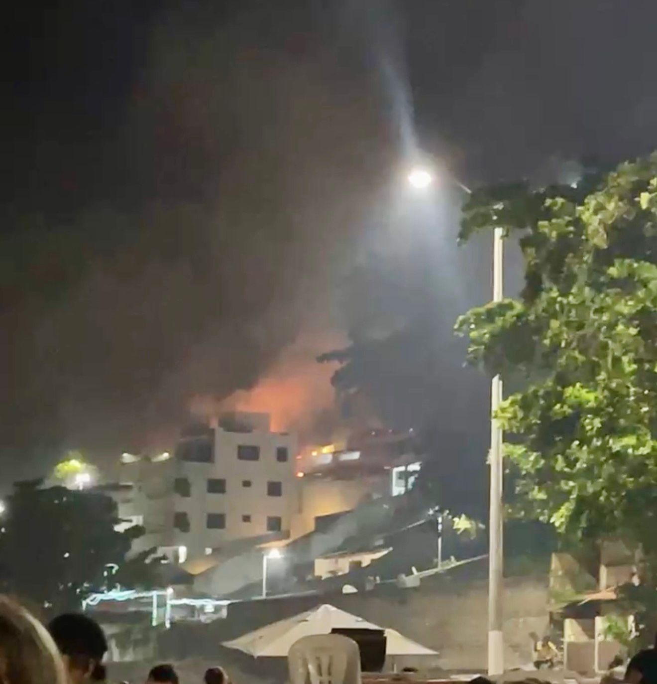 Fogo em pousada de Ponta Negra pode ter começado em ar-condicionado