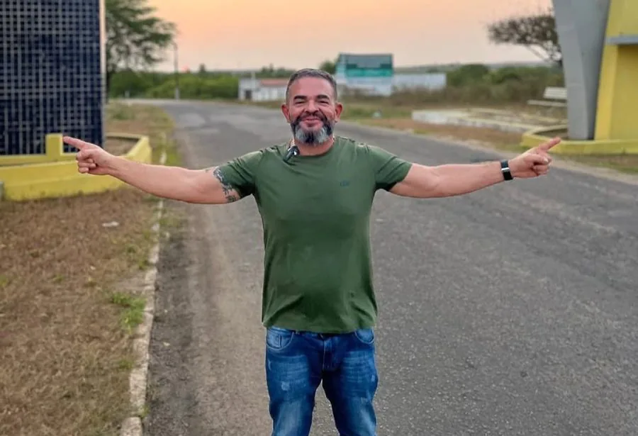 Viúva de ex-prefeito de São Pedro é suspeita de tentar negociar armas desaparecidas do marido assassinado