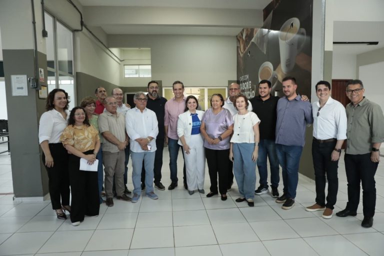 Governadora Fátima Bezerra anuncia construção de estádio em Mossoró
