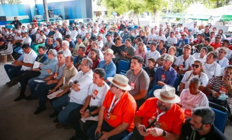 Caravanas mobilizam 2 mil produtores do interior do RN à Festa do Boi 2025