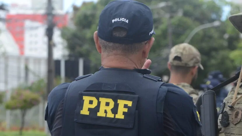 PRF prende idoso por embriaguez ao volante após acidente com feridos na BR-304 em Mossoró