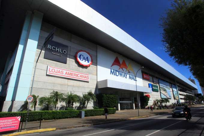 Guararapes contrata BTG para venda do Midway Mall e pede R$ 1 bilhão pelo shopping