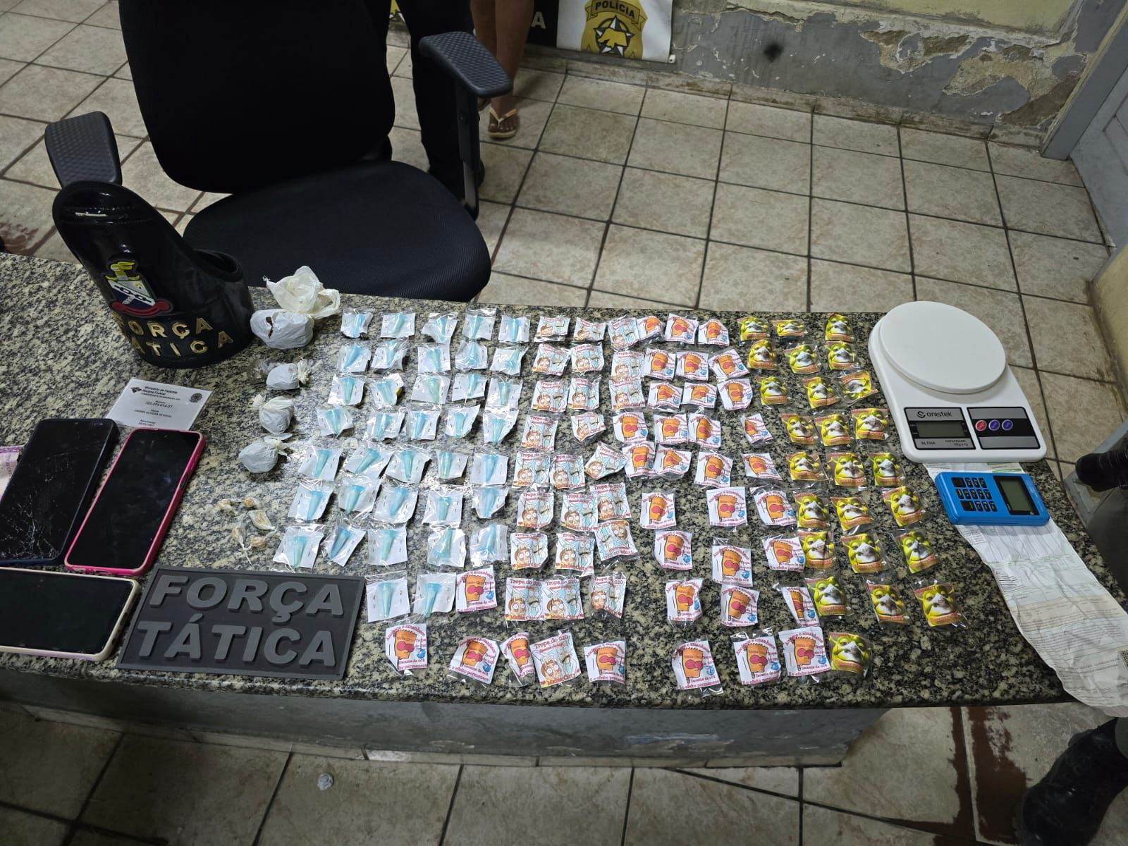 Polícia apreende drogas e prende duas mulheres durante ação na zona rural de Mossoró