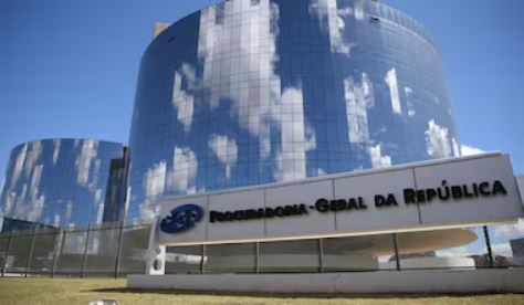 MPs pagam R$ 2,3 bilhões acima do teto em um ano; 98% dos promotores recebem mais que o limite constitucional