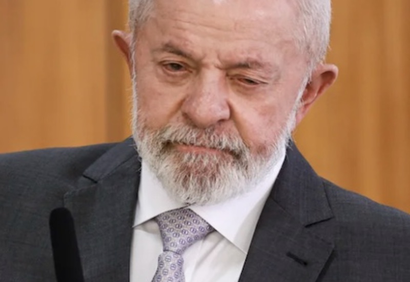 Governo gasta mais divulgando Lula que em utilidade pública