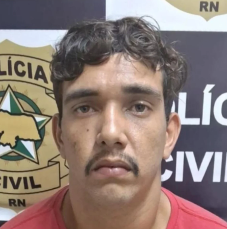 Preso se esconde em banheiro e foge de delegacia em Natal