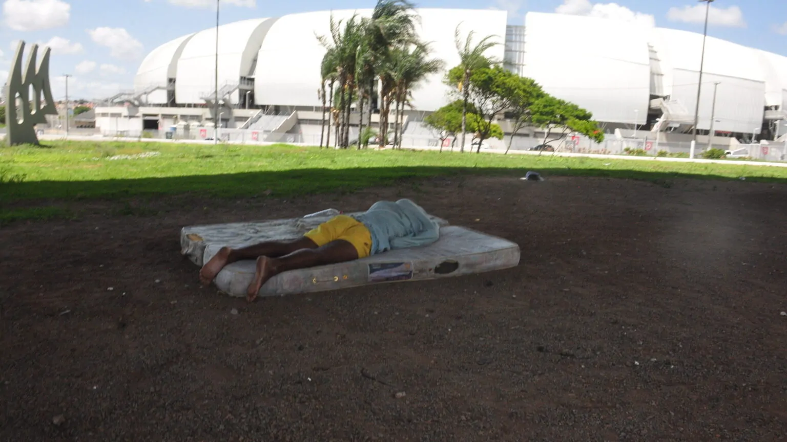 RN tem quase 3.200 pessoas em situação de rua, sendo quase 2.000 só em Natal