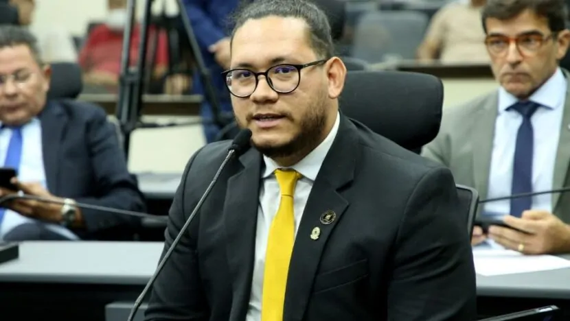 Câmara de Natal rejeita abrir processo de cassação contra Faustino por fala sobre “venda de sentença”