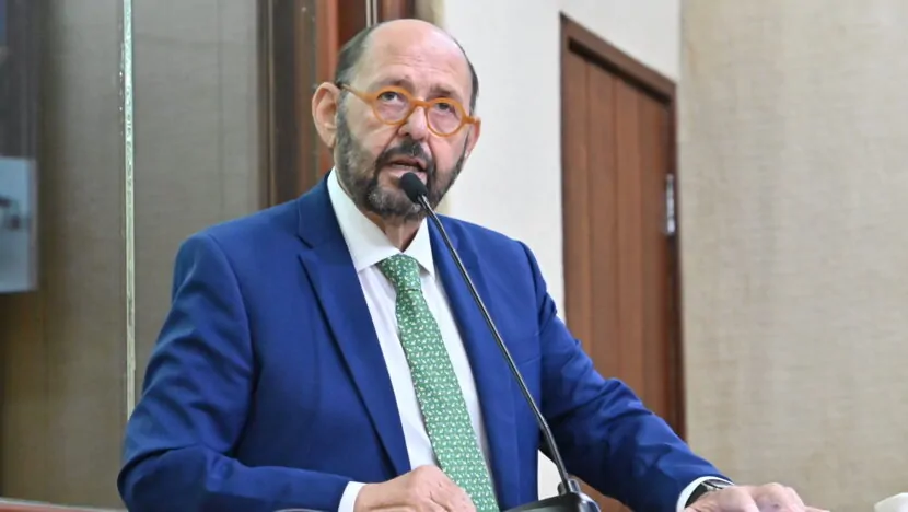 Deputado do RN alerta sobre atraso em repasses de consignados e cobra informações