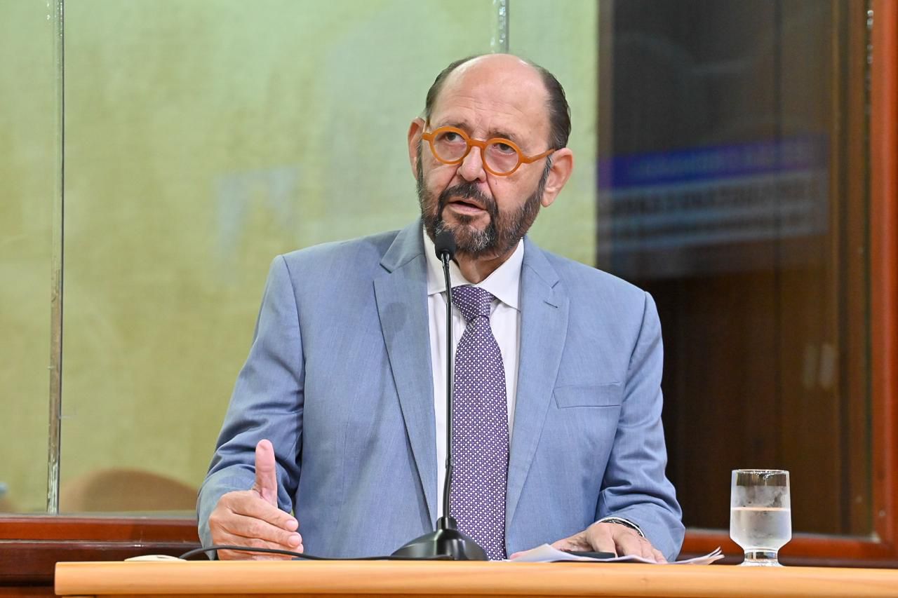 Gustavo Carvalho cobra ações efetivas para o enfretamento do caos na saúde pública do RN