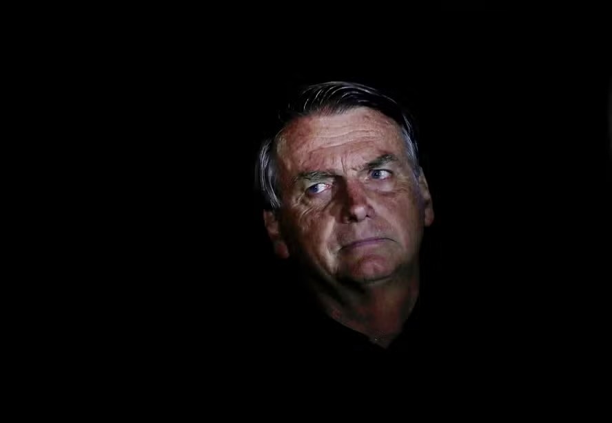 Bolsonaro poderá cumprir mais de seis anos em regime fechado na prisão; entenda o cálculo e a progressão de regime