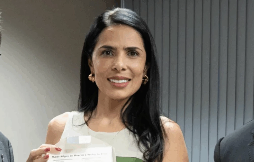 Presidente de estatal é demitida por fotos com Michelle Bolsonaro e geólogo formado na UFRN assume cargo