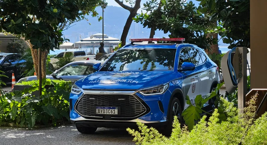 Carros de polícia híbridos: Ministério da Justiça abre licitação para compras