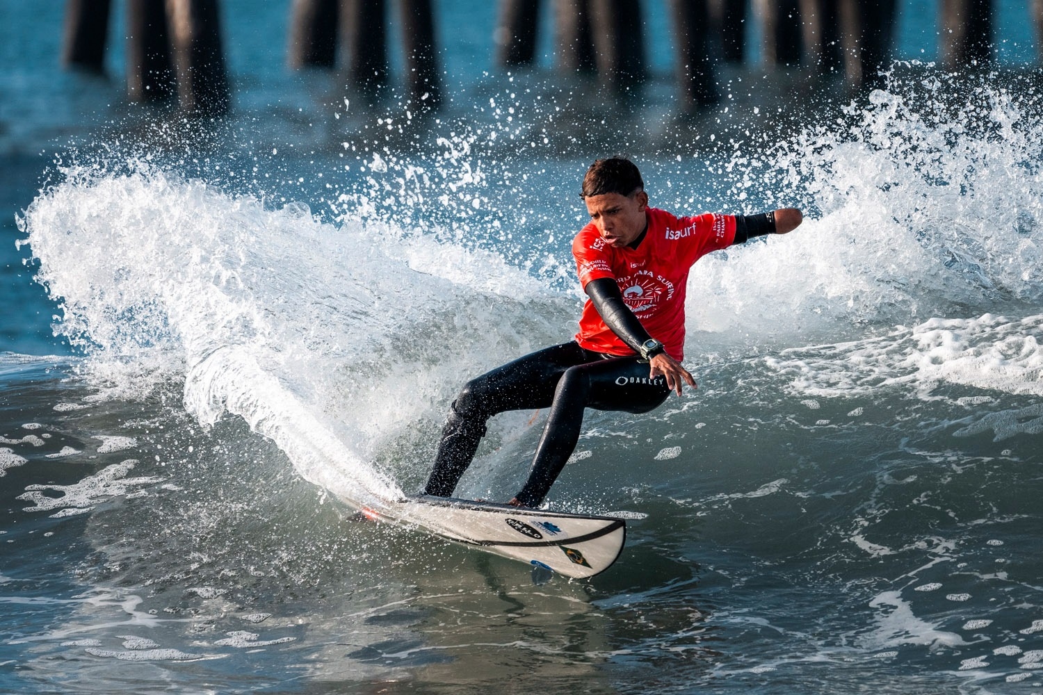 Potiguar de 15 anos está na final do Mundial de Parasurf na Califórnia
