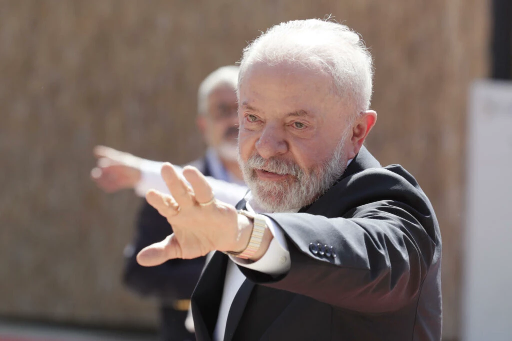 Lula sanciona lei que cria mais de 300 cargos comissionados no STJ