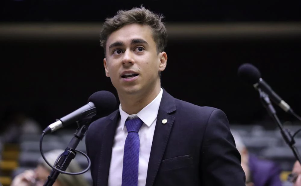Nikolas Ferreira é condenado por ter chamado trans de “homem”